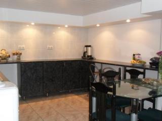 Vabriku Guesthouse 塔林 外观 照片